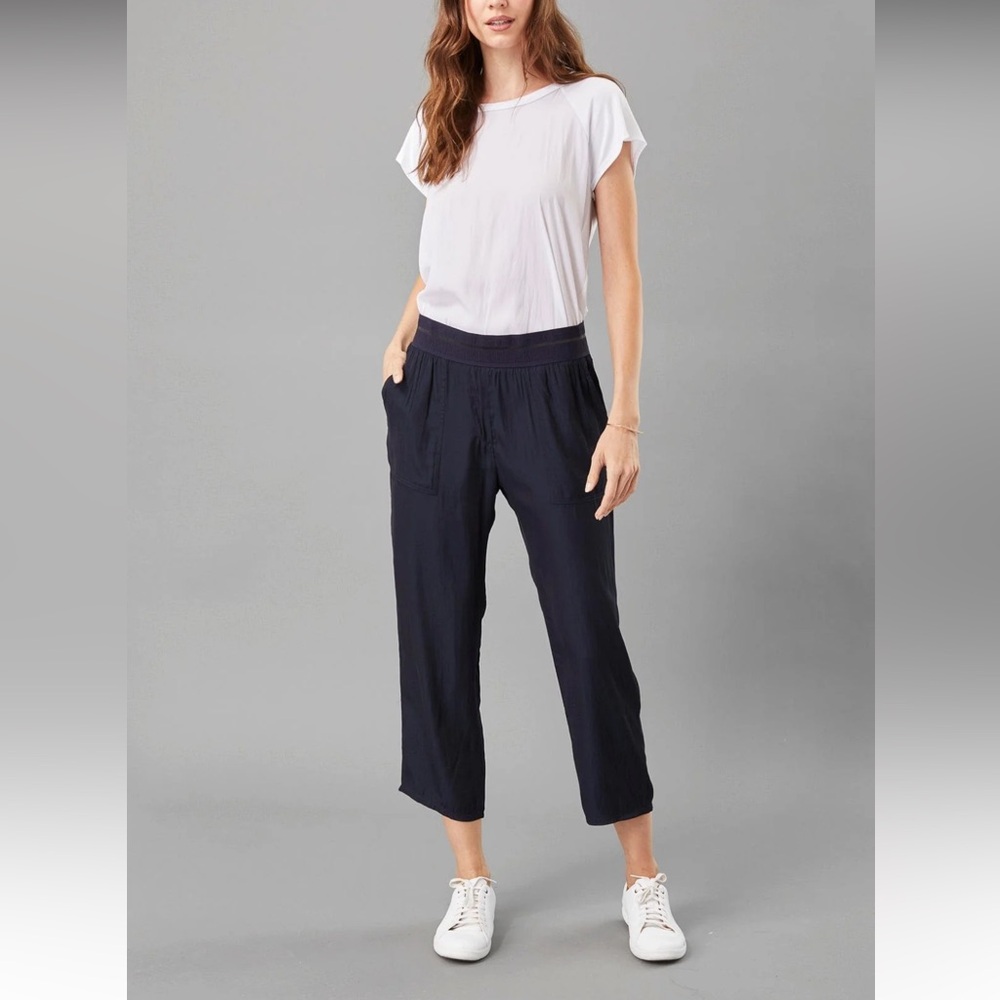LOLA & SOPHIE D-SATIN CROPPED JOGGER Size large pull on color nightwatch - Picture 2 of 10